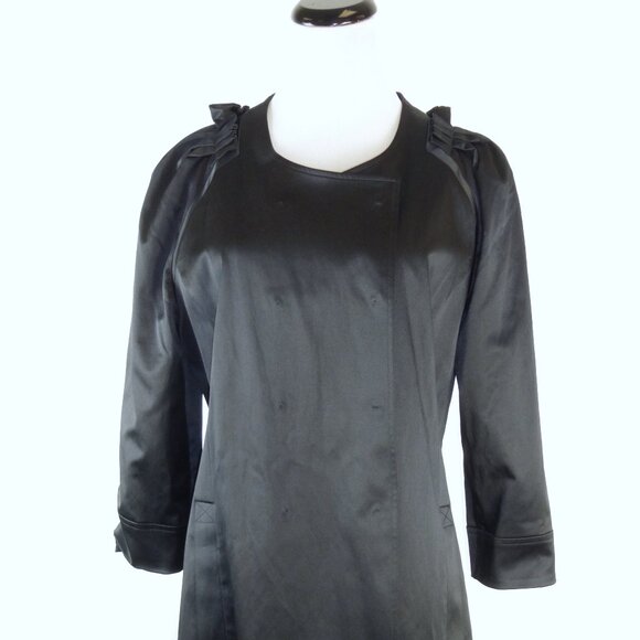 BCBG MaxAzria Black Satin evening Coat Duster M dressy party wedding midi